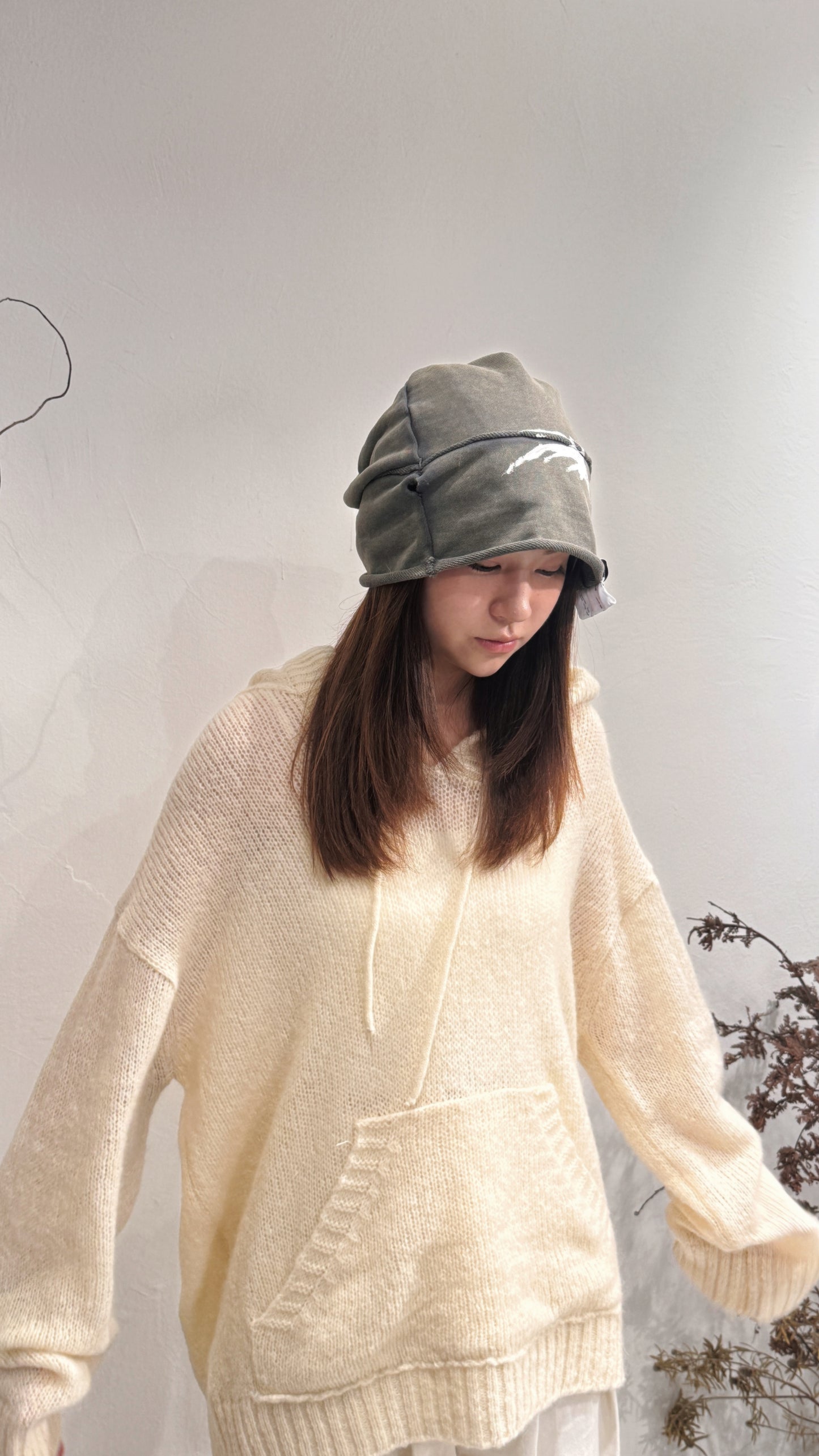 [ cozy winter 🎀🎄] hooded oversized knit/ ivory