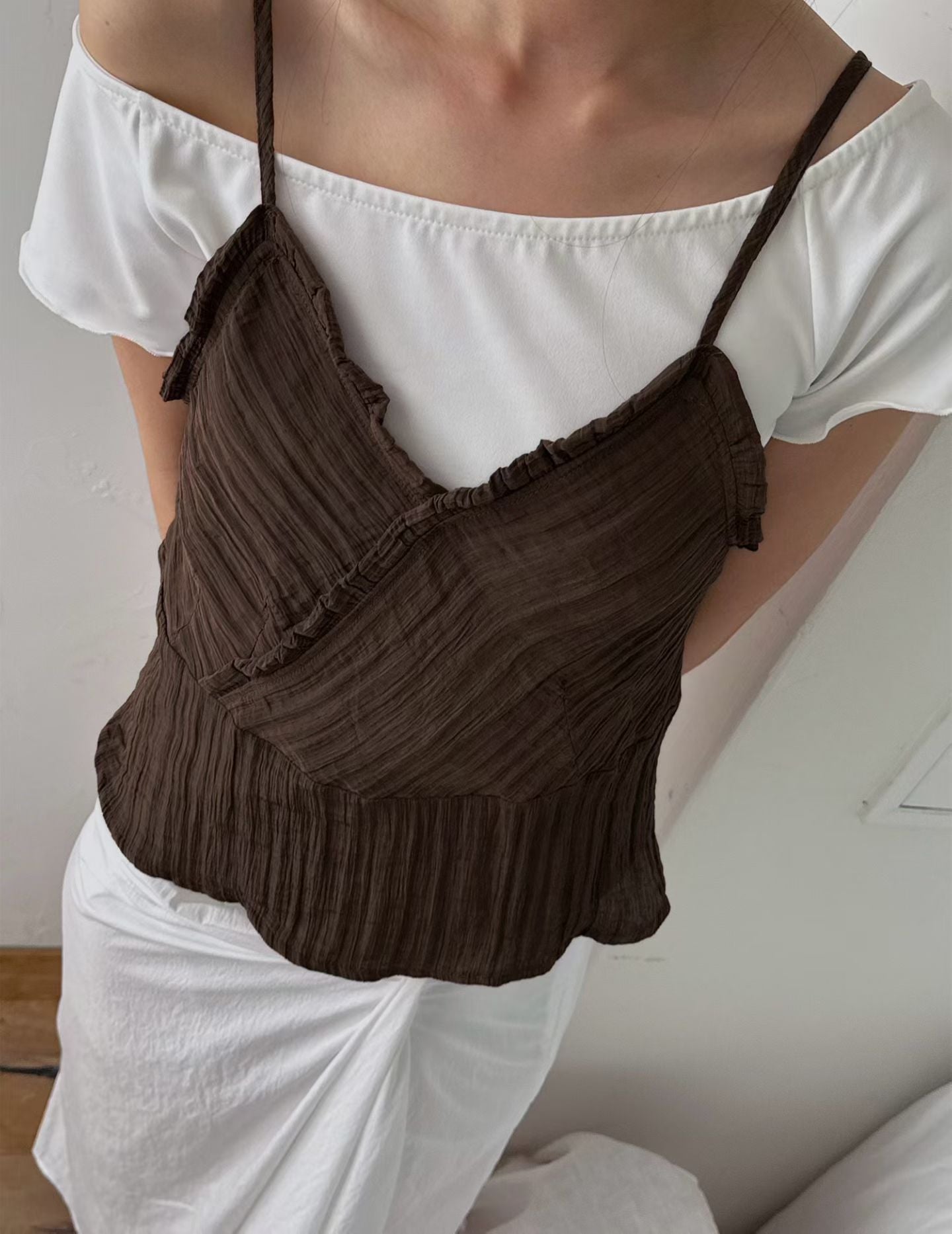 [ 預訂🪽⋆ ՙִՙ ] frilled cropped cami / 3 colors
