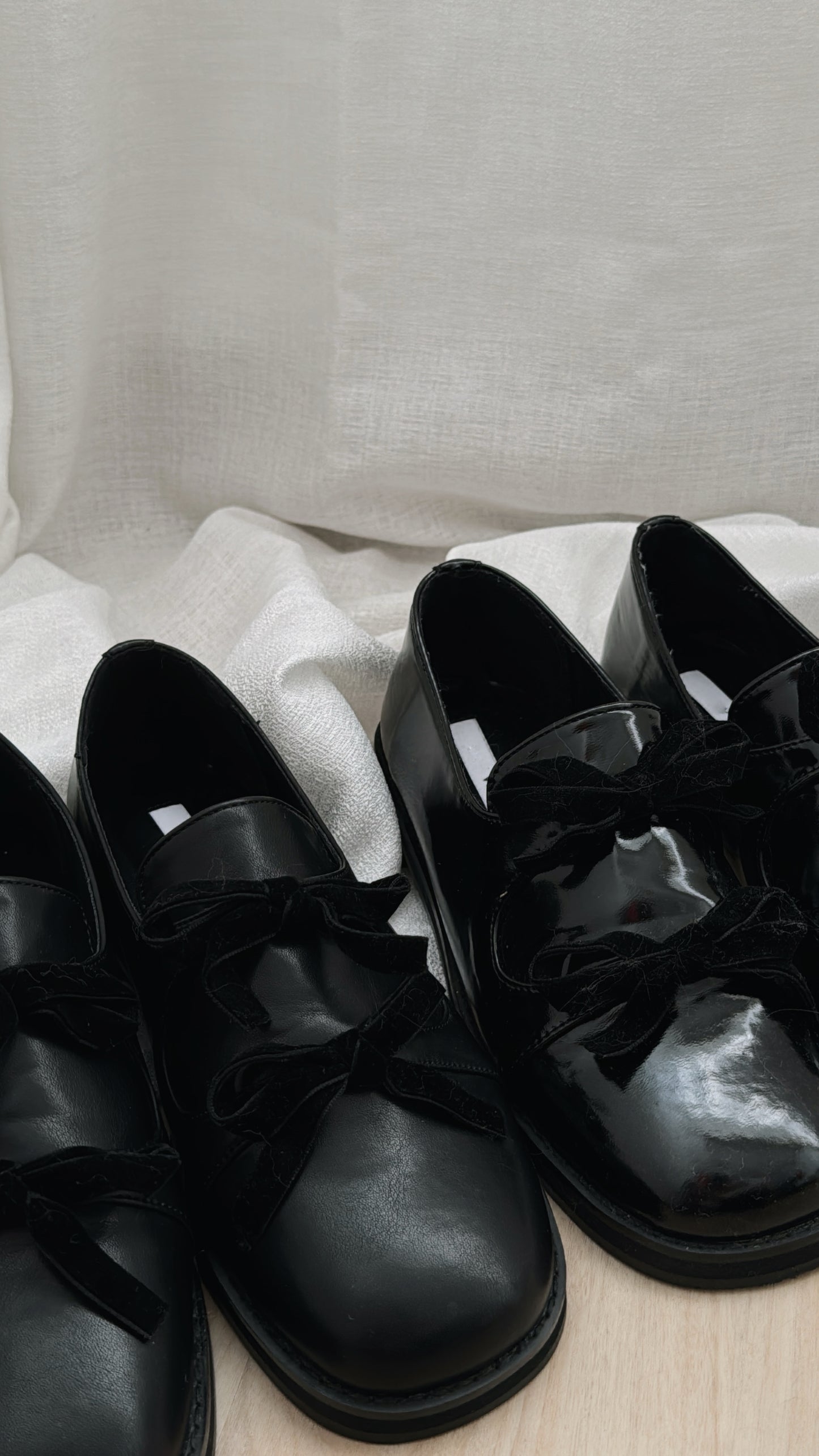 Ribbon loafers 👞 / 兩種質地！