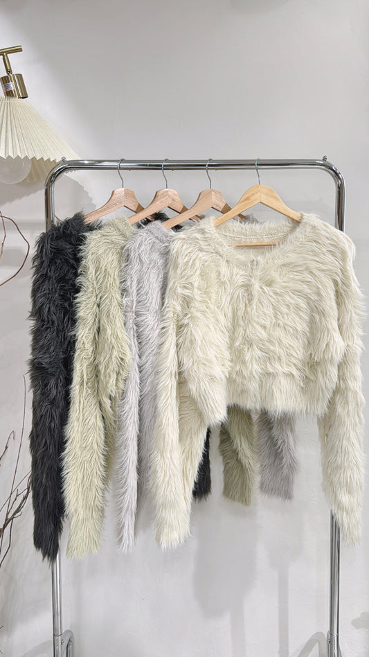 [ 預訂/現貨 📷 ༘ ⋆｡ ˚ ] Daily fluffy outer / 4 colors