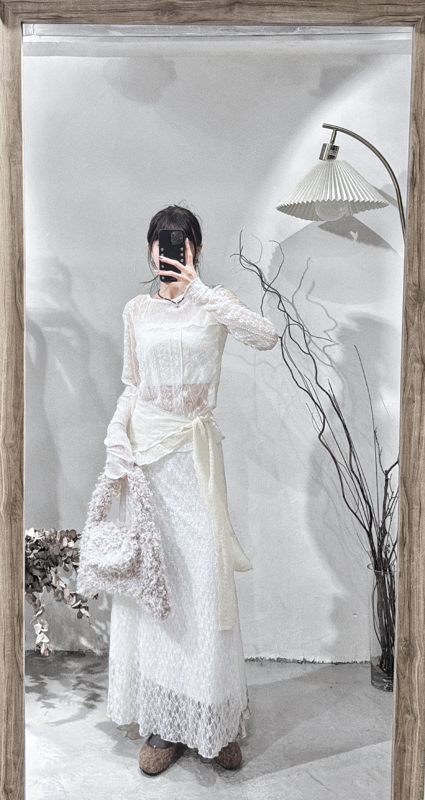 [ 預訂/現貨 📷 ༘ ⋆｡ ˚ ] patchwork lace top / ivory