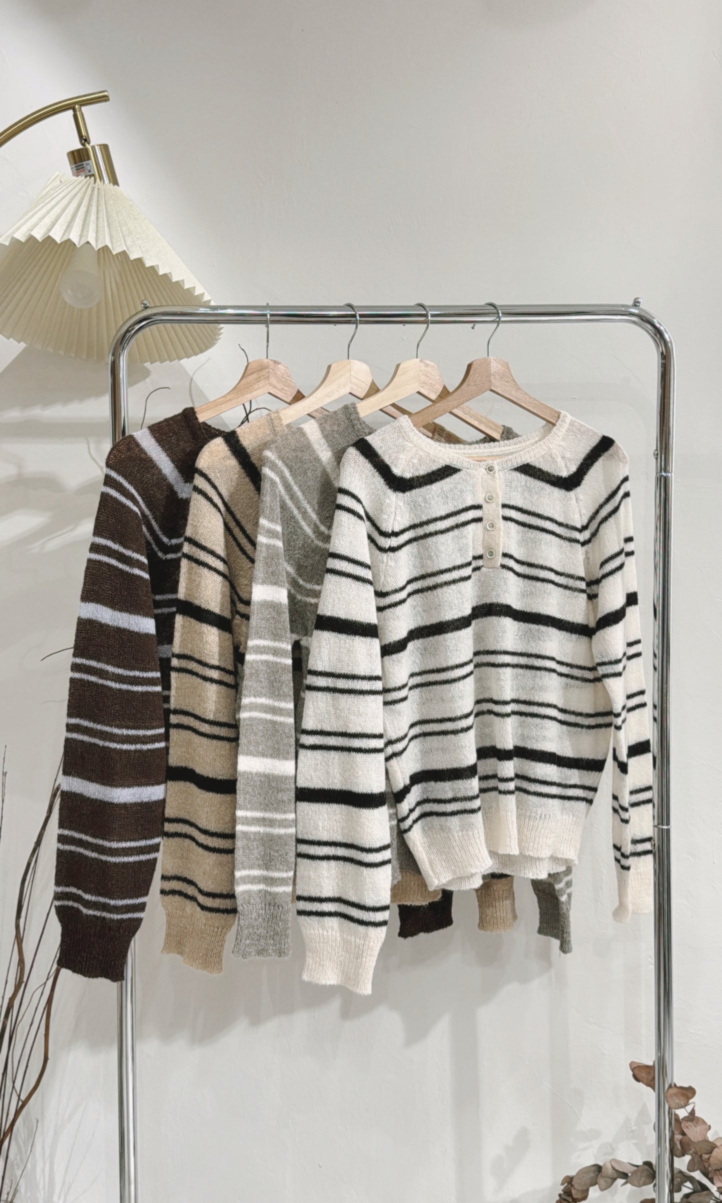 [ 預訂 ⋆✴︎˚｡⋆！] [ spring essentials ] striped mohair top / 4 colors