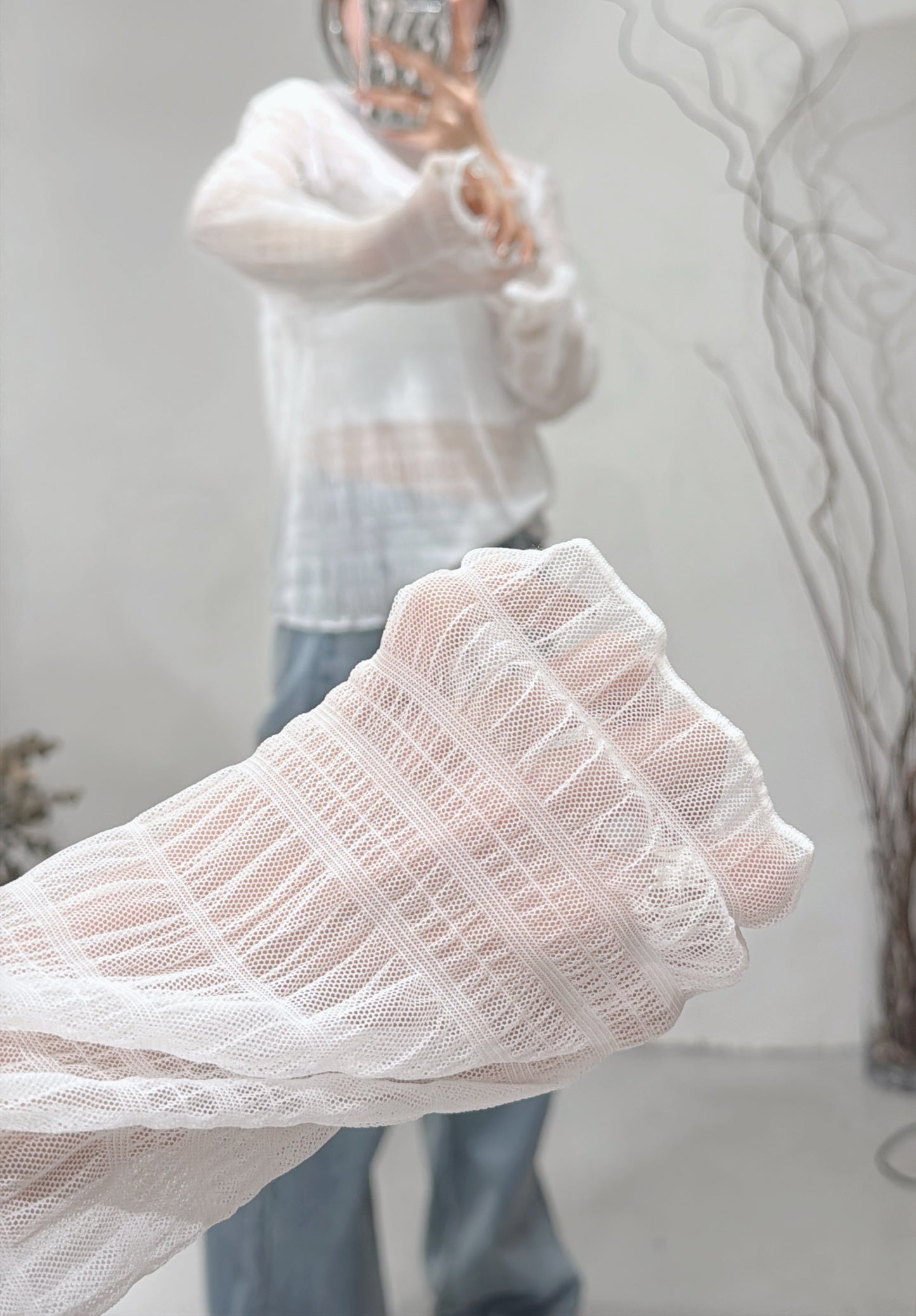 [ 超親膚！彈性好！] Patterned see through turtleneck / white