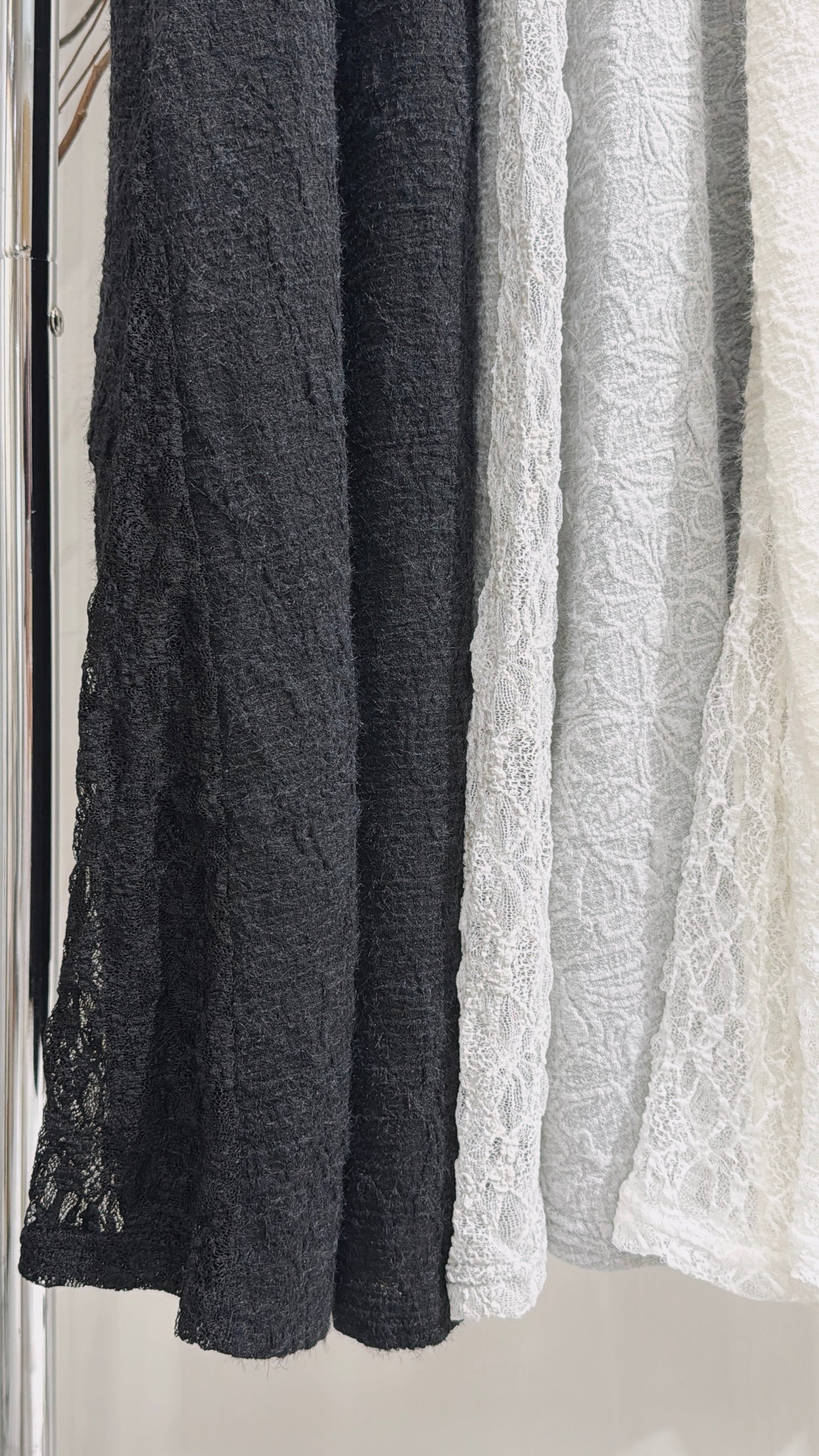 [ ⋆✴︎˚｡⋆ ۫ 門市人氣預訂款! ] side lace patchwork skirt / 3 colors