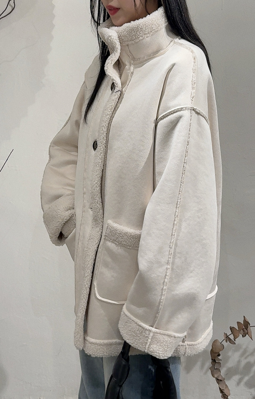 [ 現貨 / 預訂 ⋆𐙚 ̊ ] [ 店主自留！] Faux-mouton stand jacket / ivory