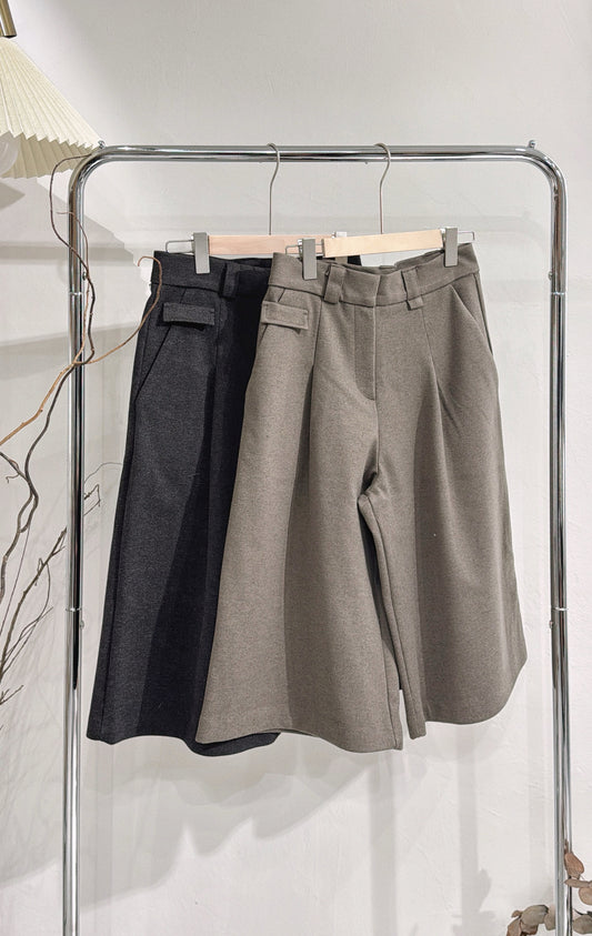 [ 預訂 📷 ༘ ⋆｡ ˚ ] [ my picks! ] Bermuda shorts / 2 colors