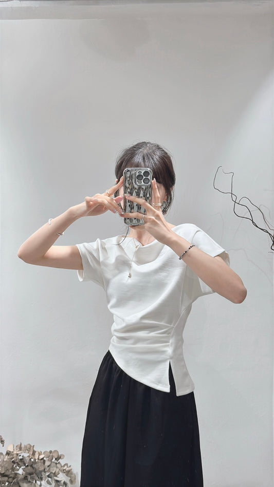 [ 預訂 ࣪𖤐.ᐟ ] [ 店主大愛！] Off shoulder pika top / white