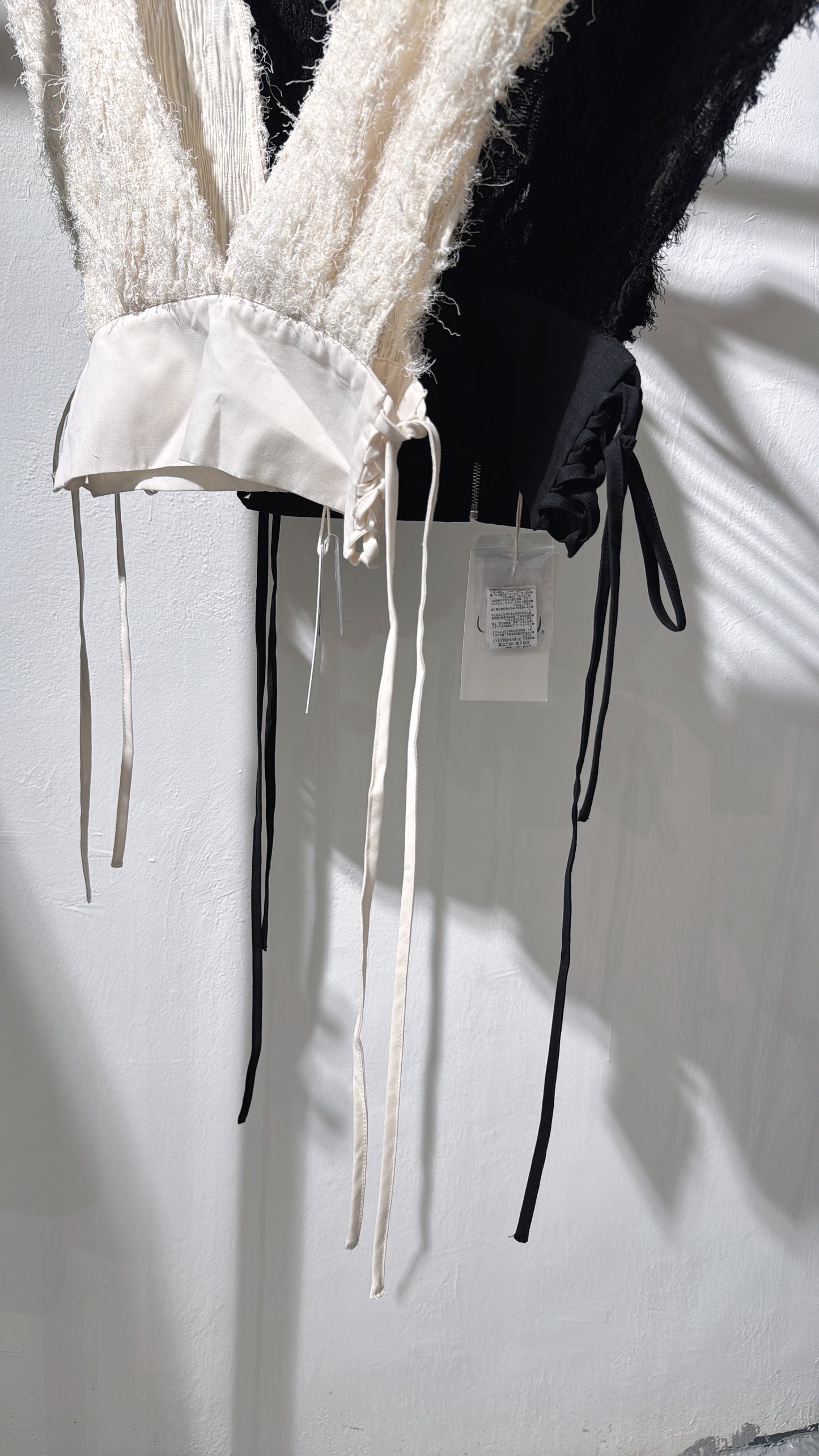 [ 日系女生必入！］feather vest / 2 colors