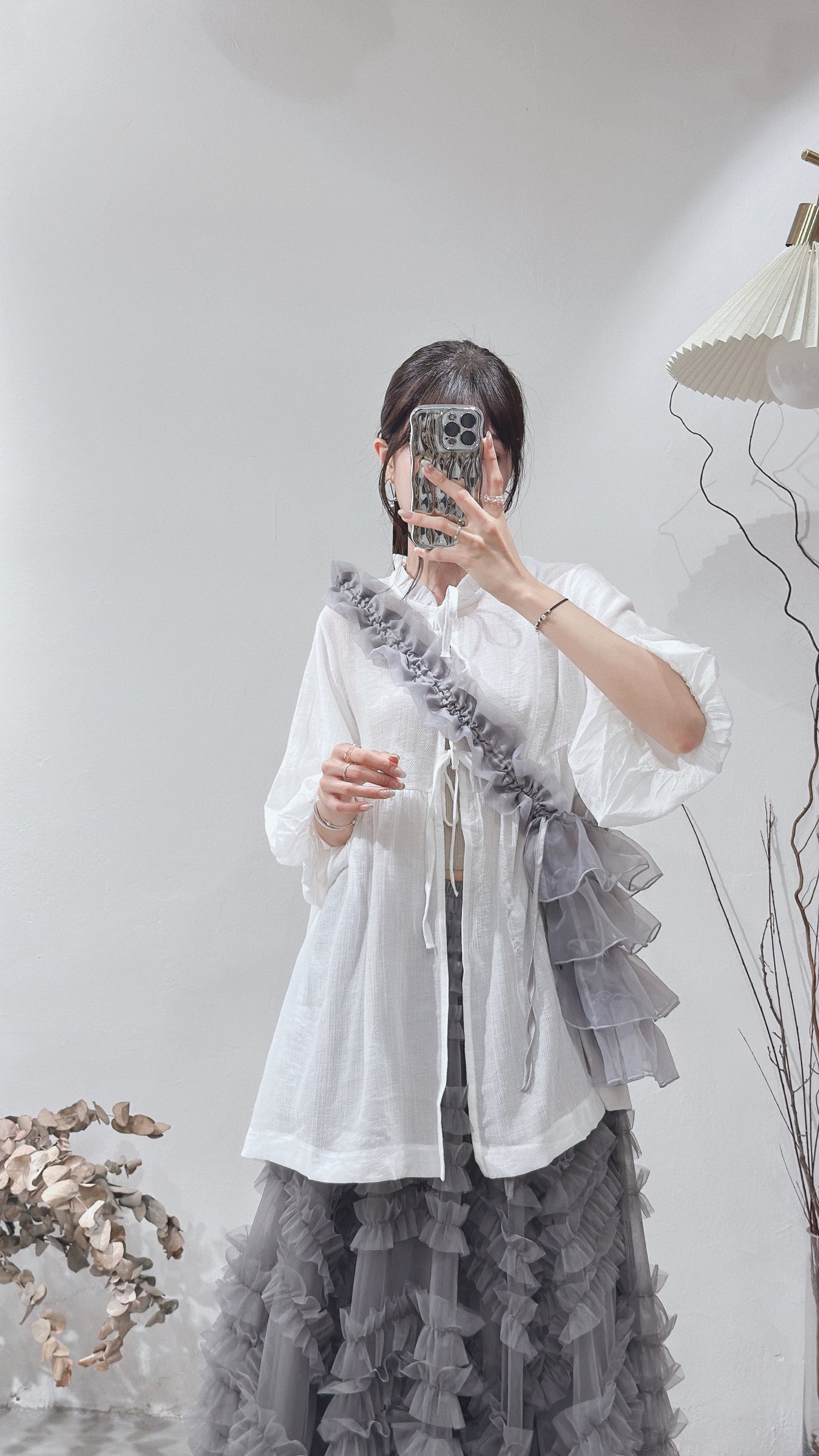 [ 現貨 / 預訂  ⋅˚₊‧ ] ballon sleeve bonnie top / white