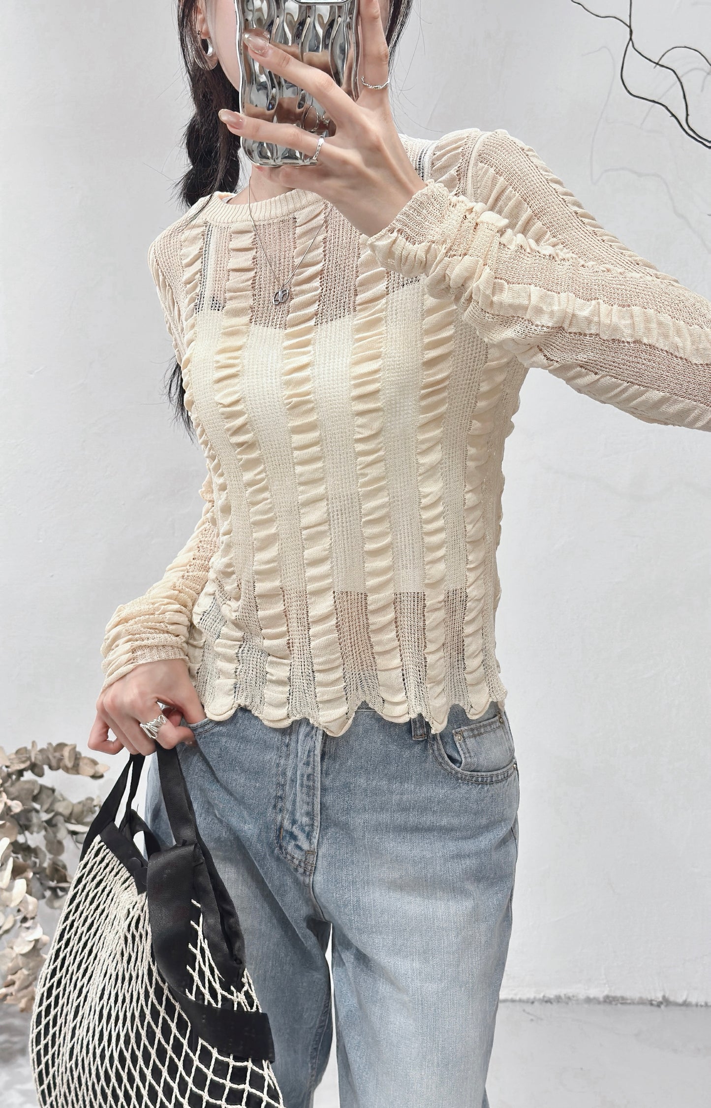[現貨/預訂] Shirring see through top / beige