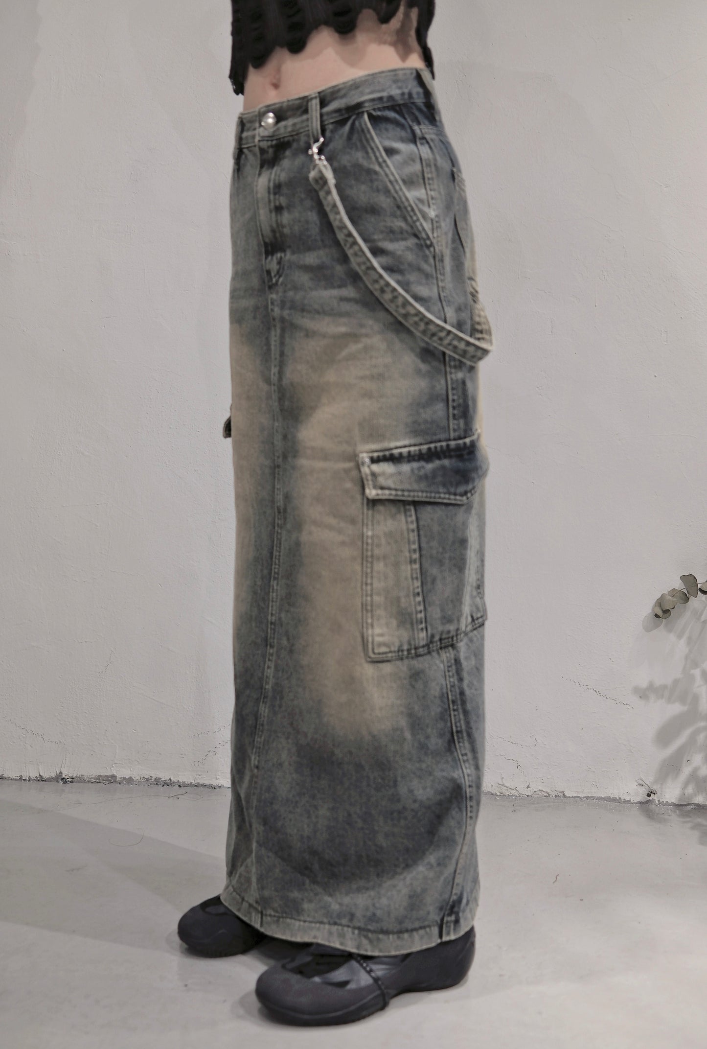 [預訂] Denim cargo maxi skirt
