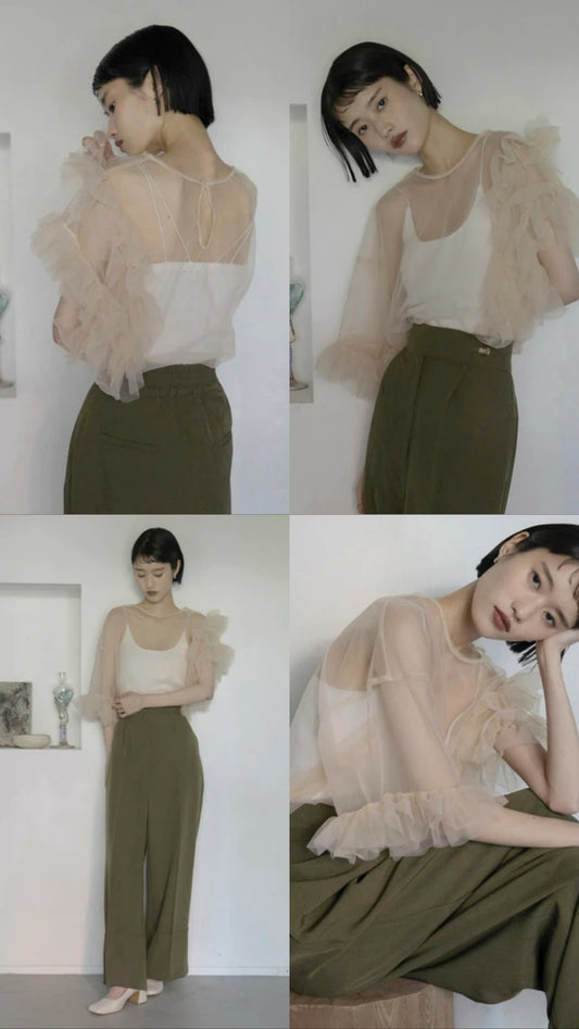 [ 現貨 / 預訂  ⋅˚₊‧ ] unbalanced frilled top / ivory