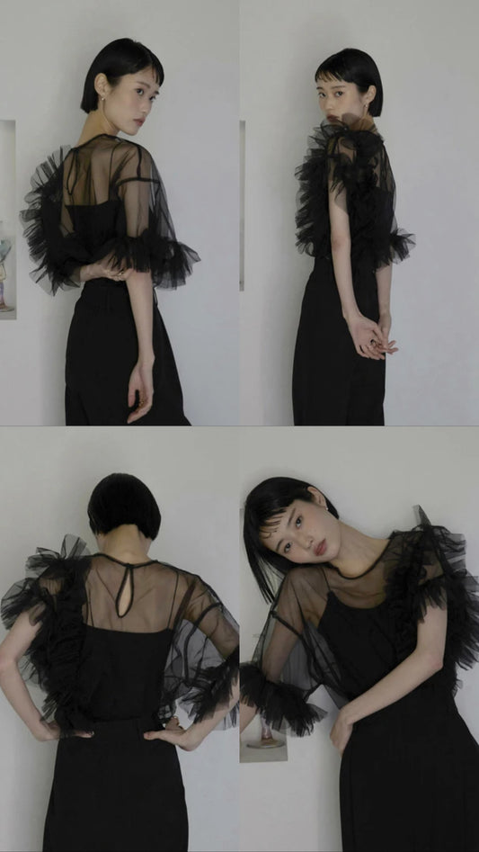 [ 現貨 / 預訂  ⋅˚₊‧ ] unbalanced frilled top / black