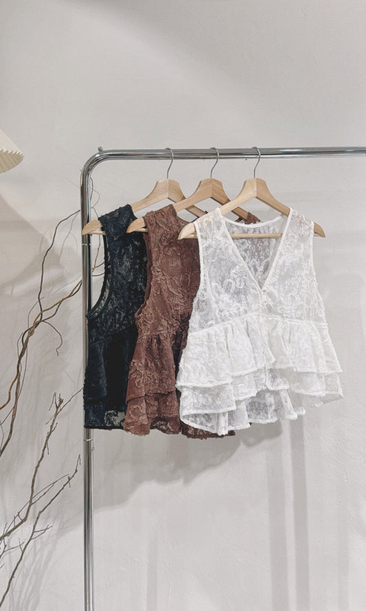 [ 現貨 / 預訂🪽⋆ ՙִՙ ] textured lace cami • 3 colors