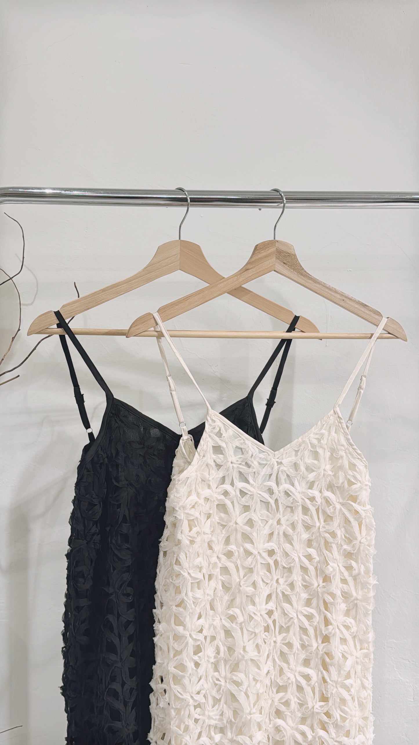 [ 現貨 / 預訂🪽⋆ ] [ 絕美布料！] delicate flower lace ops • 2 colors