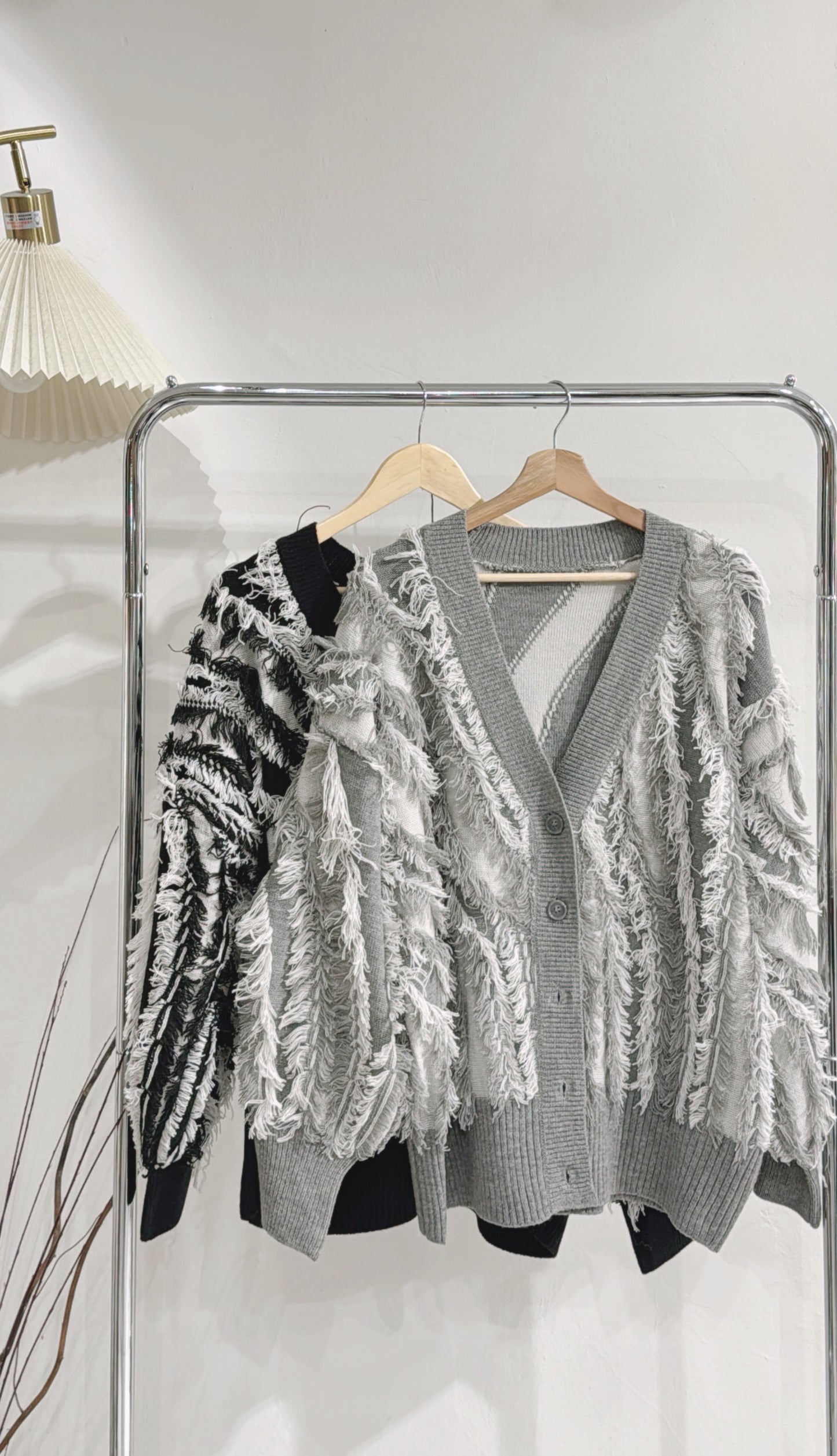 [ 現貨 / 預訂 ⋆𐙚 ̊ ] [ 店主大推！] Fringed oversized outer / grey